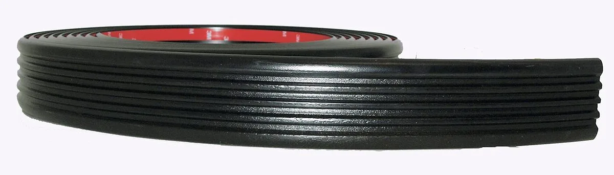2-1/2" Chevy Universal Style Truck/SUV Molding