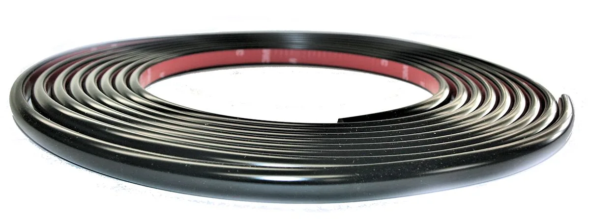 1/2" Half Round Wheel Well Molding
