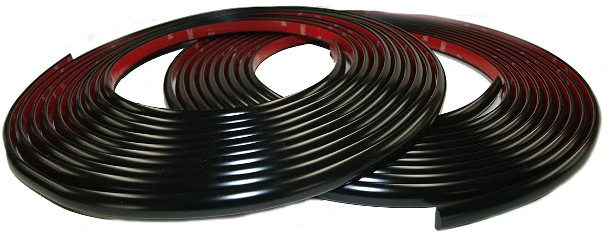 1/2" Half Round Wheel Well Molding